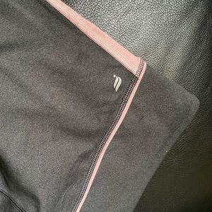 fabletics leggins